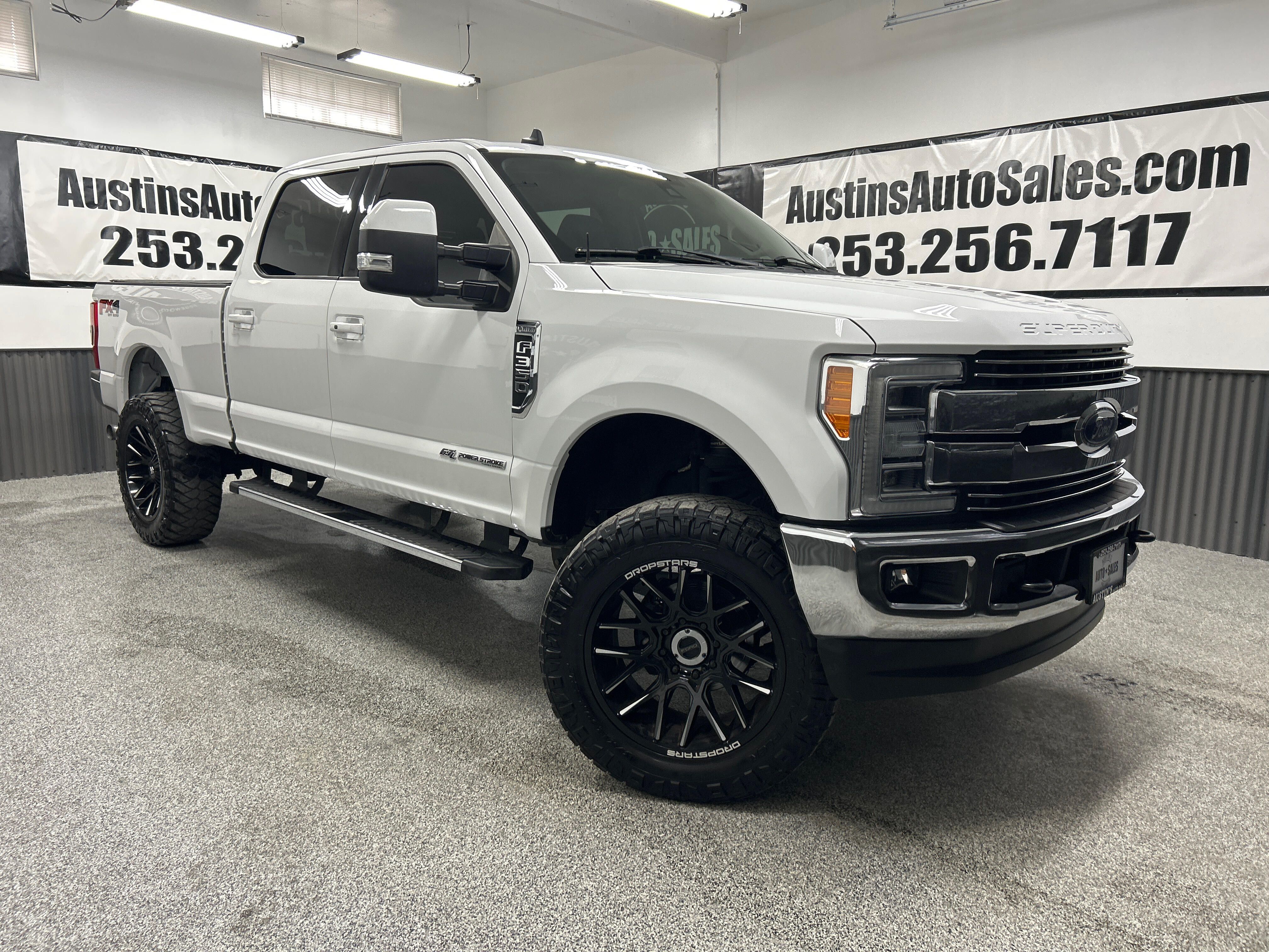 2019 Ford F-350 Super Duty Lariat