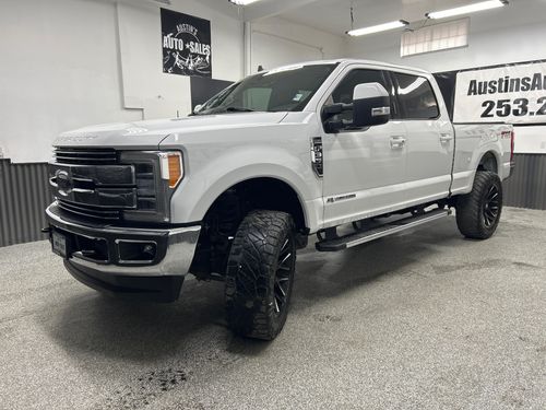 2019 Ford F-350 Super Duty Lariat Lower Image 1