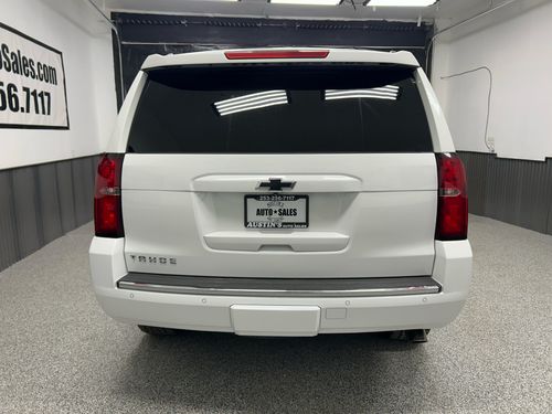 2016 Chevrolet Tahoe LTZ Lower Image 3