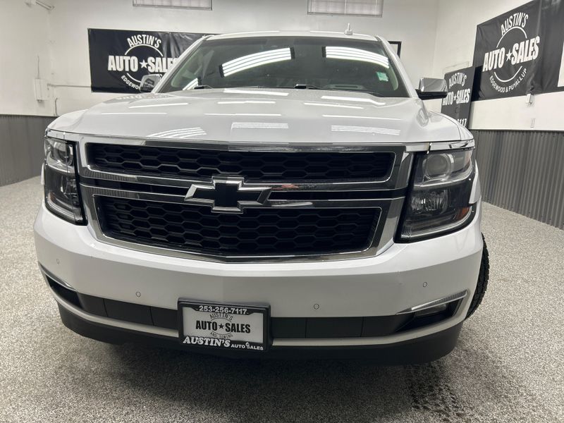 2016 Chevrolet Tahoe LTZ Upper Image 2