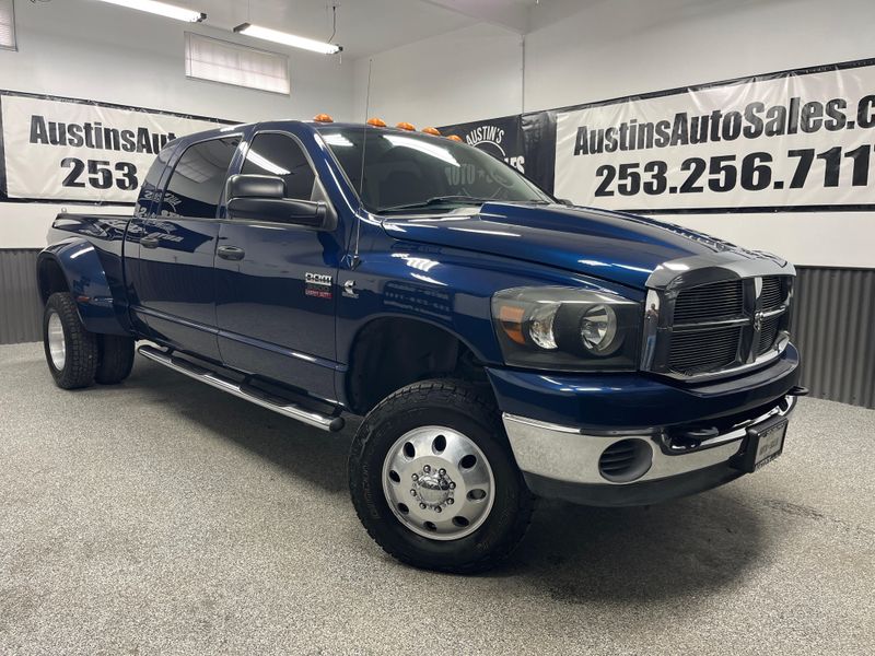 2008 Dodge Ram 3500 SLT Mega Cab Upper Image 1