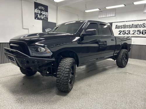 2013 Ram 1500 Sport Lower Image 1