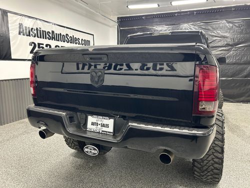 2013 Ram 1500 Sport Lower Image 3