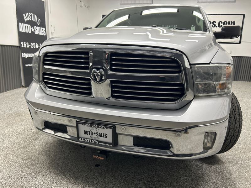 2016 Ram 1500 Lone Star Upper Image 2