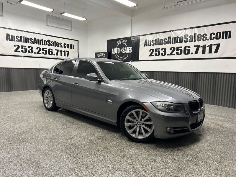 2009 BMW 3 Series 335i xDrive Upper Image 1
