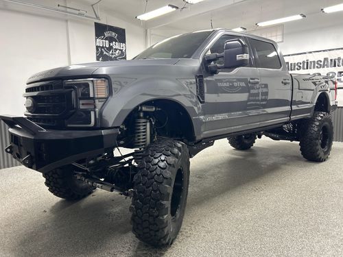 2021 Ford F-350 Super Duty Lariat Lower Image 1