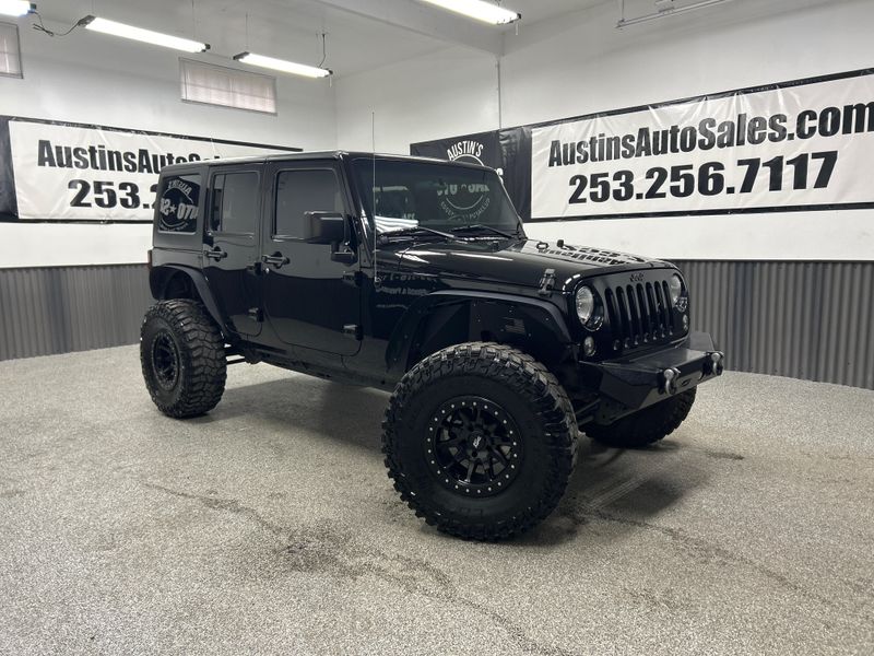 2015 Jeep Wrangler Unlimited Sport Upper Image 1