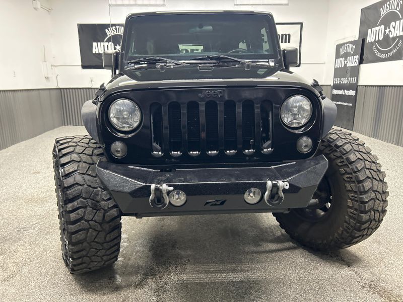 2015 Jeep Wrangler Unlimited Sport Upper Image 2