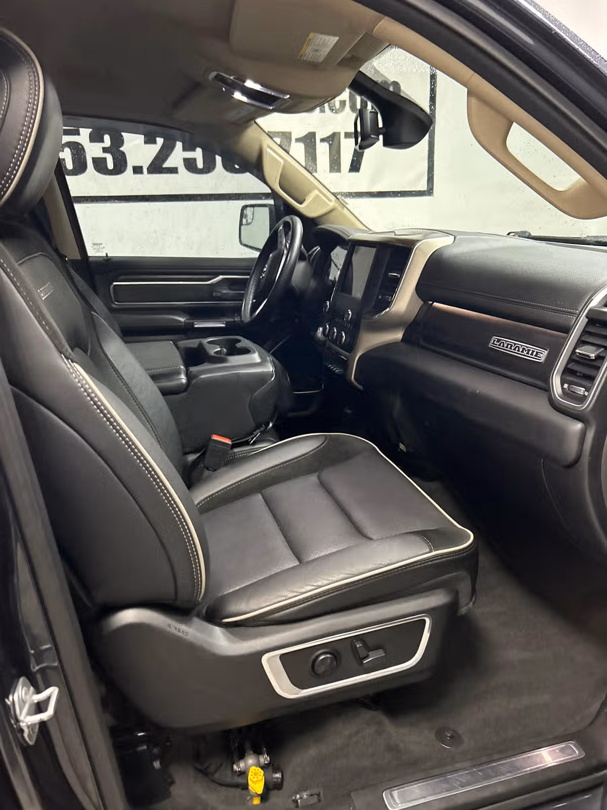 2019 Ram 1500 Laramie Image 13