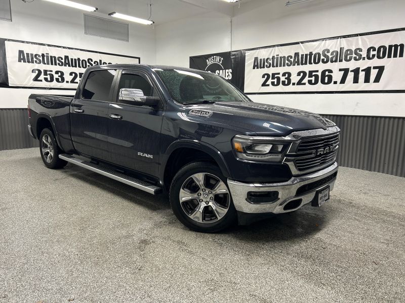 2019 Ram 1500 Laramie Upper Image 1