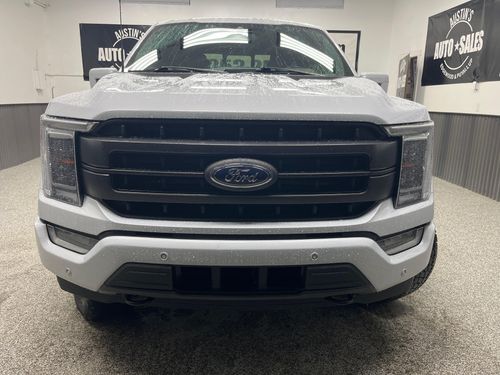 2022 Ford F-150 Lariat Lower Image 3