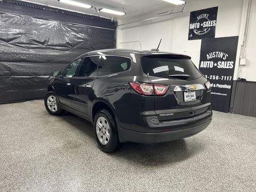 2017 Chevrolet Traverse LS Lower Image 2