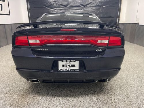 2011 Dodge Charger Lower Image 2