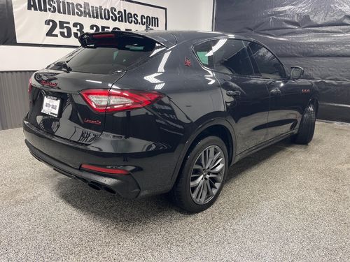 2020 Maserati Levante S GranSport Lower Image 1