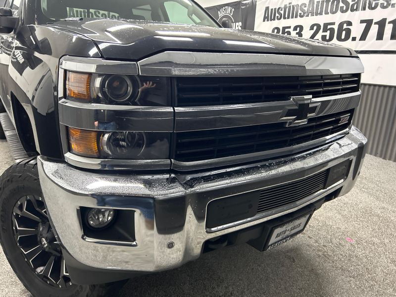 2015 Chevrolet Silverado 3500HD LTZ Upper Image 2
