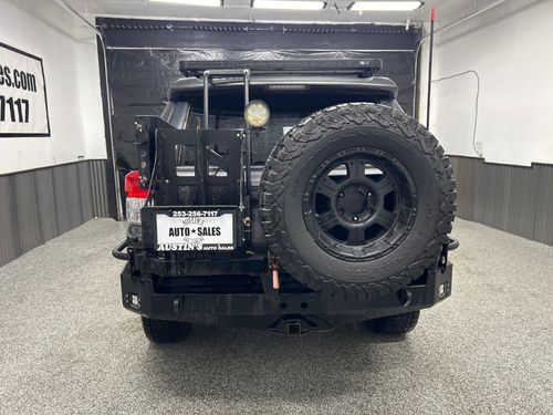 2013 Toyota 4Runner SR5 Lower Image 3