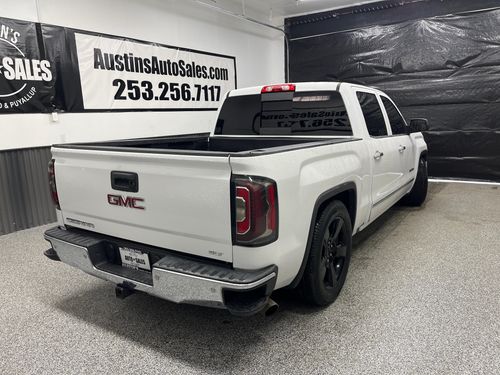 2018 GMC Sierra 1500 SLT Lower Image 1