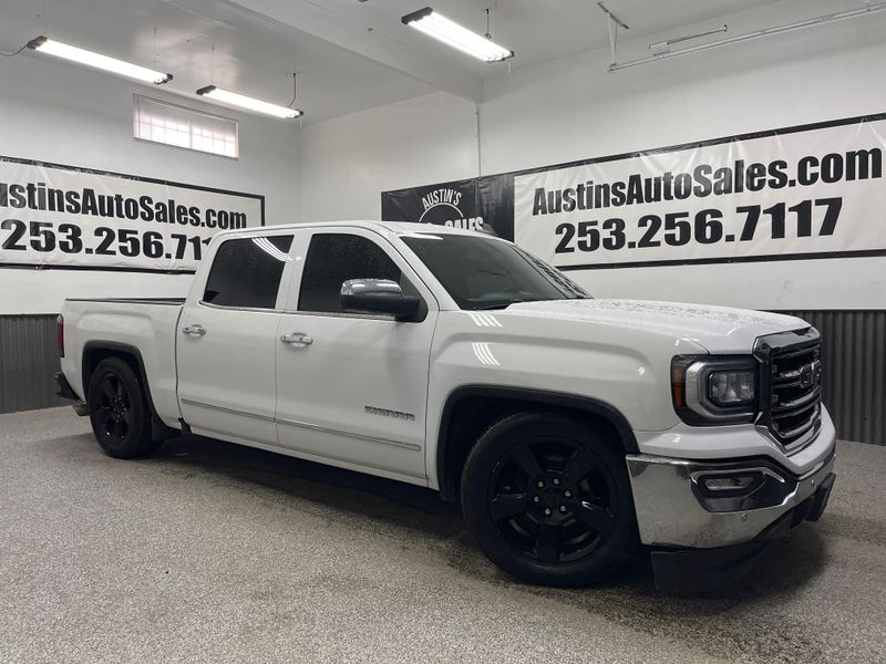 2018 GMC Sierra 1500 SLT Upper Image 1