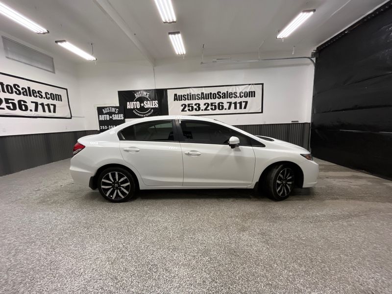 2015 Honda Civic EX-L w/Navi Upper Image 2