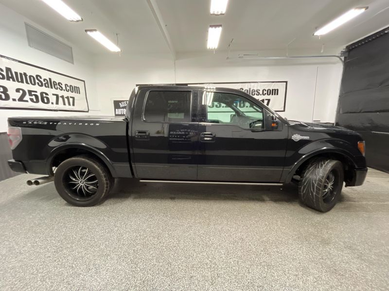 2011 Ford F-150 Harley-Davidson Upper Image 2