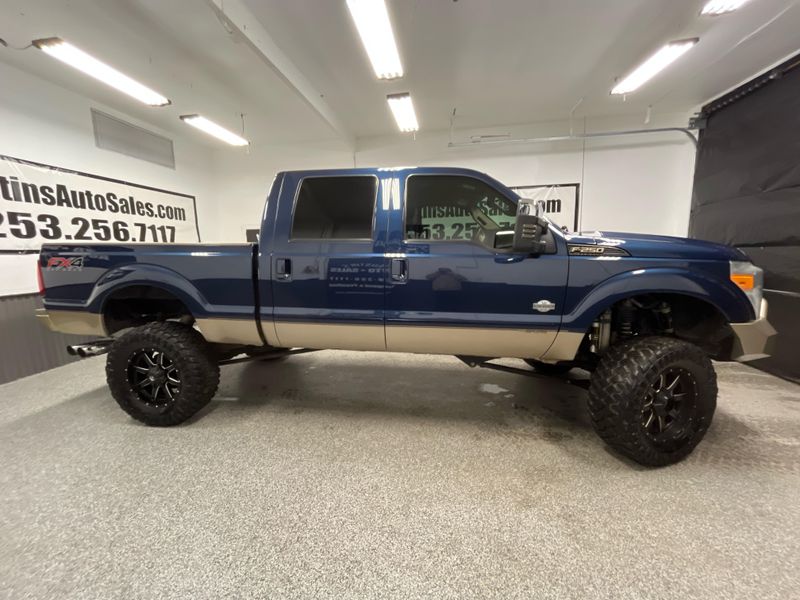 2013 Ford F-250 King Ranch photo 2