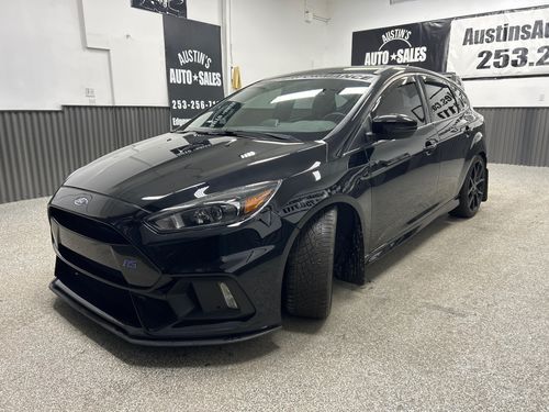 2017 Ford Focus RS Lower Image 1
