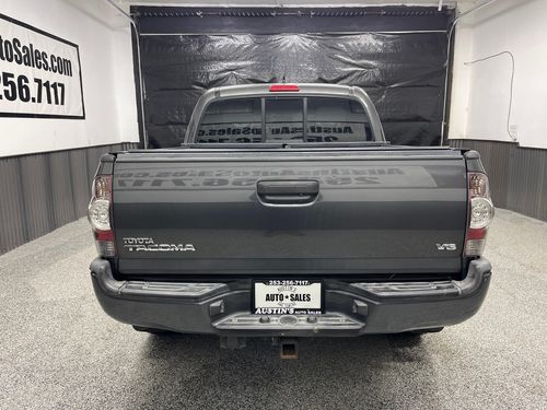 2013 Toyota Tacoma V6 Lower Image 2