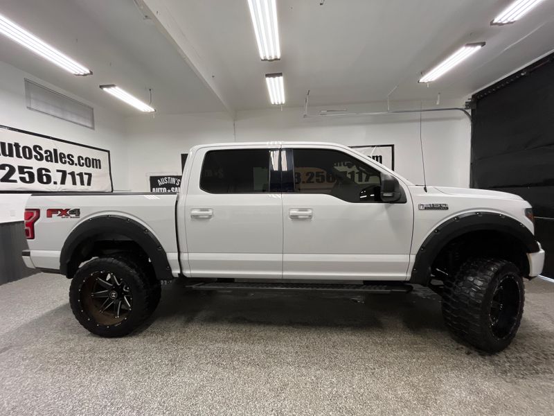 2018 Ford F-150 XLT Upper Image 2
