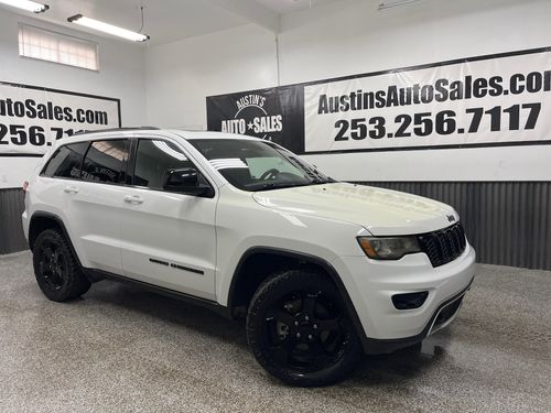 11340 - 2019 Jeep Grand Cherokee Upland