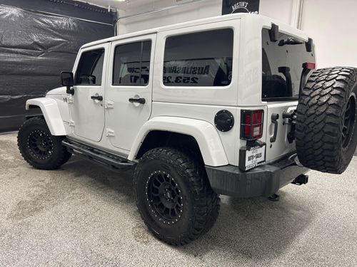 2018 Jeep Wrangler JK Unlimited Altitude Lower Image 2