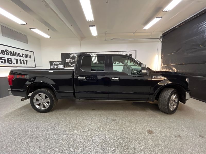 2018 Ford F-150 Lariat Upper Image 2