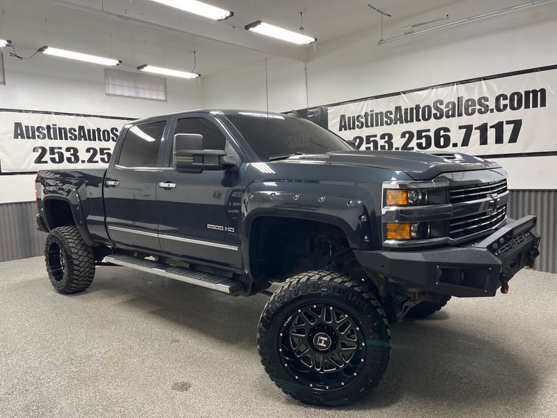 2019 Chevrolet Silverado 2500HD LTZ Upper Image 1