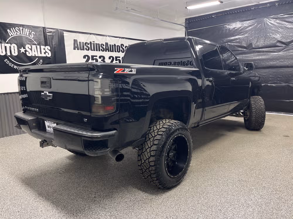 2016 Chevrolet Silverado 1500 LT Z71 Image 3