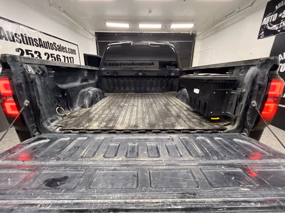 2016 Chevrolet Silverado 1500 LT Z71 Image 26