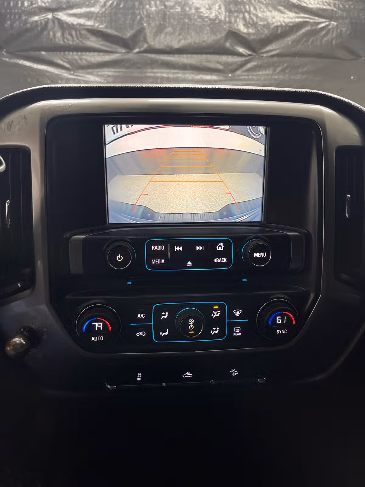 2016 Chevrolet Silverado 1500 LT Z71 Image 15