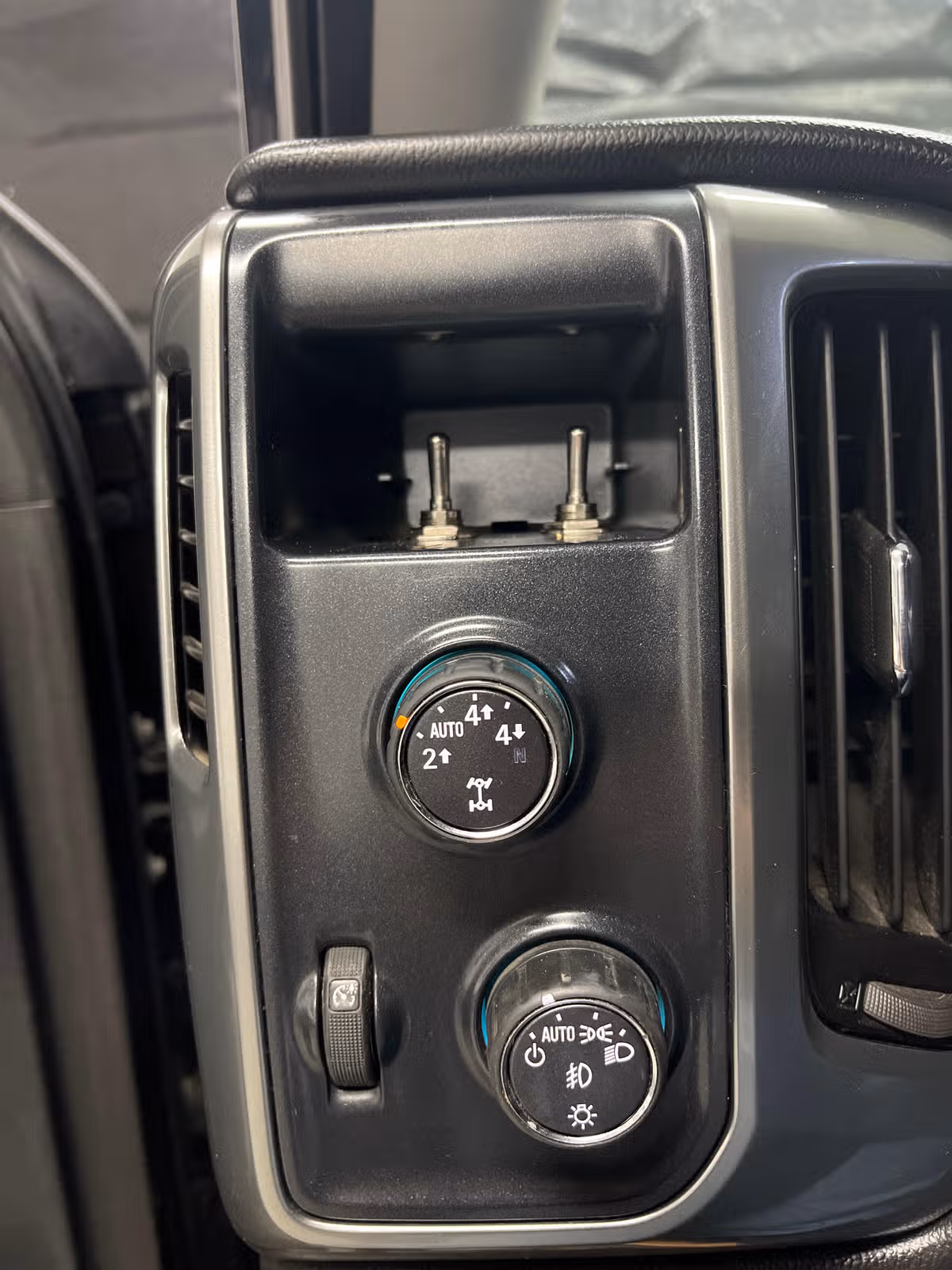 2016 Chevrolet Silverado 1500 LT Z71 Image 20