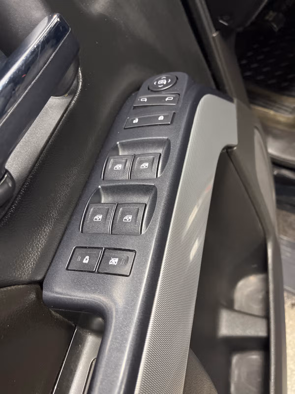2016 Chevrolet Silverado 1500 LT Z71 Image 22