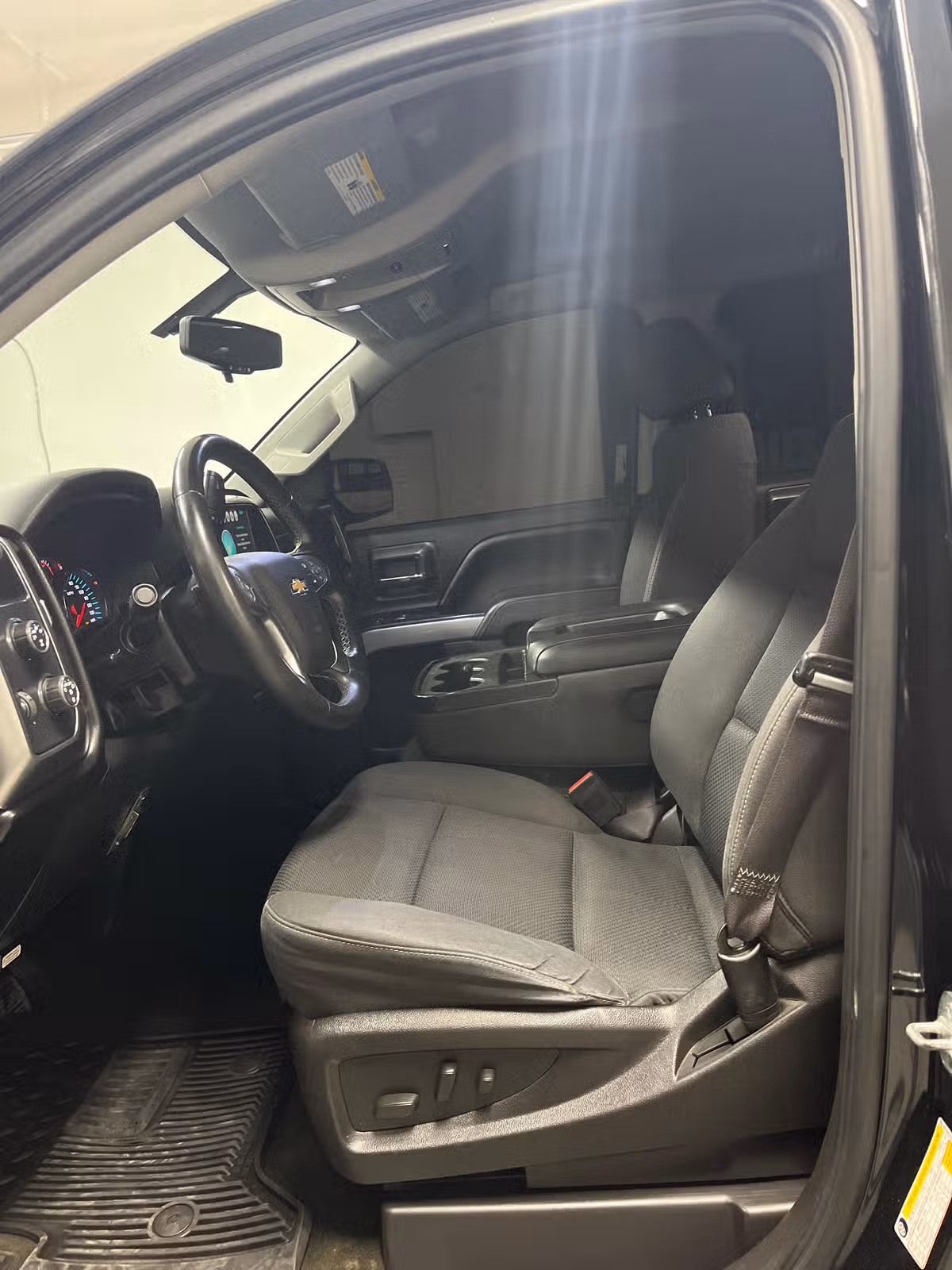 2016 Chevrolet Silverado 1500 LT Z71 Image 23