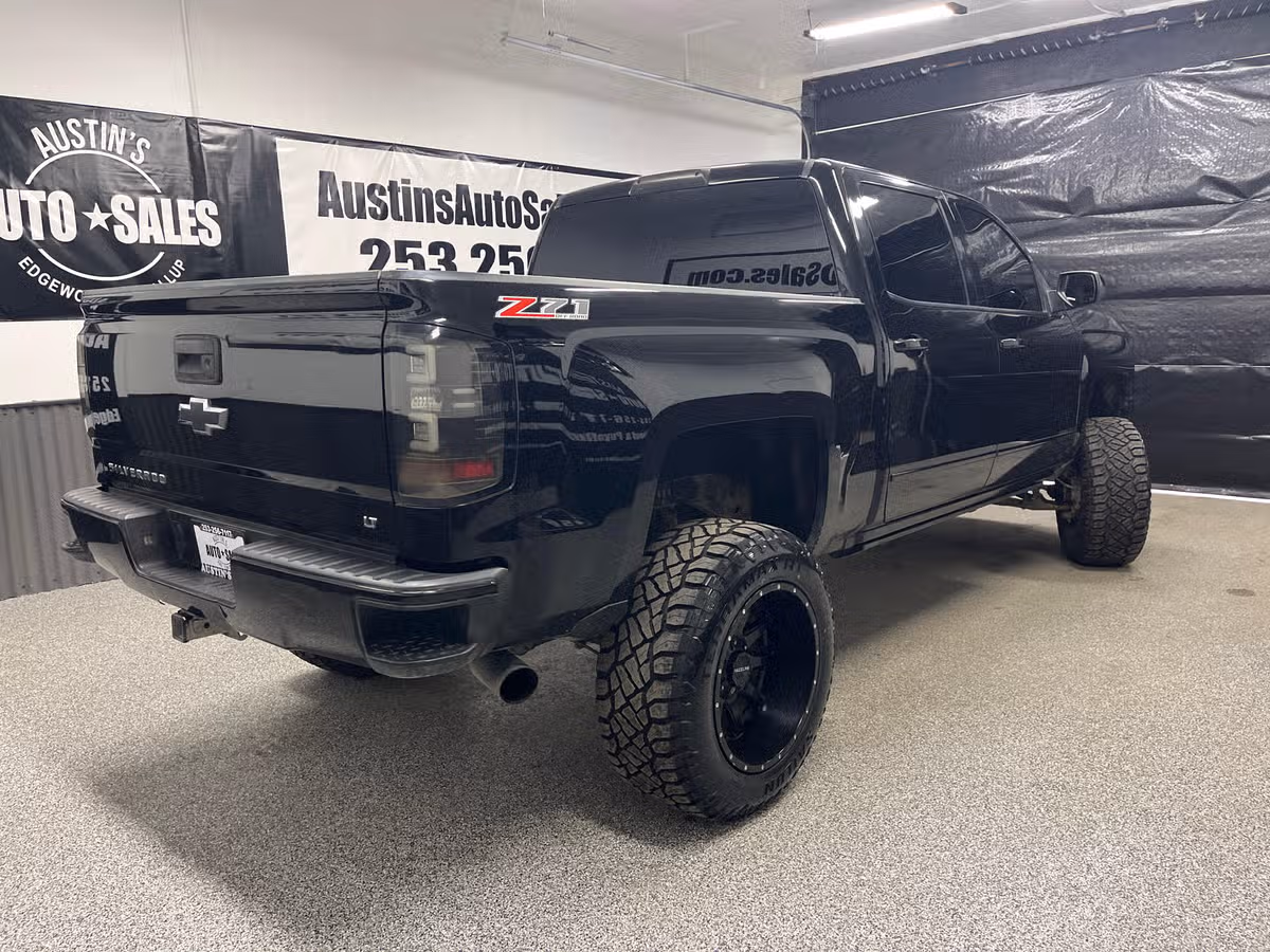 2016 Chevrolet Silverado 1500 LT Z71 Image 3