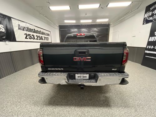 2017 GMC Sierra 1500 SLT Lower Image 2
