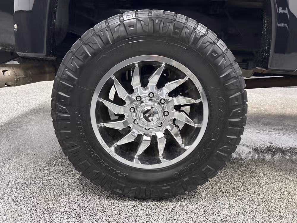 2010 Ford F-350 Super Duty XLT Image 7