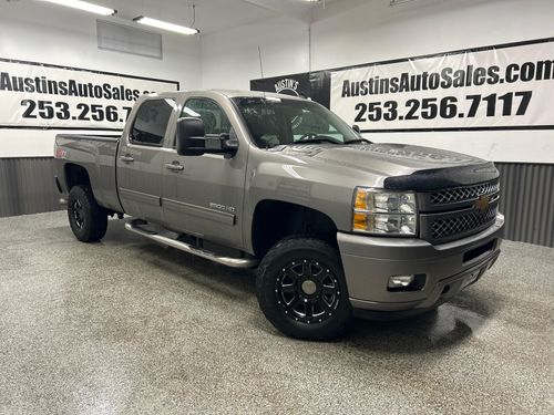 11449 - 2013 Chevrolet Silverado 2500HD LTZ