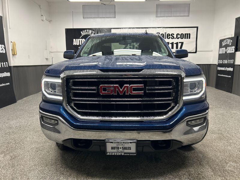 2016 GMC Sierra 1500 SLE Upper Image 2