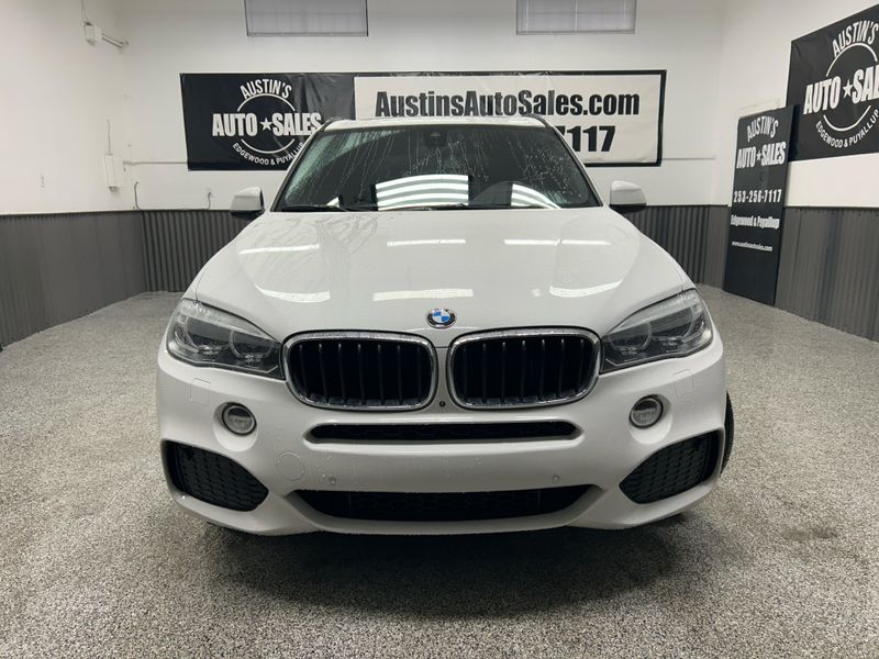 2017 BMW X5 xDrive35i Upper Image 2