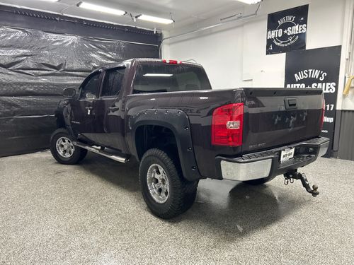 2008 Chevrolet Silverado 1500 LT2 Lower Image 2