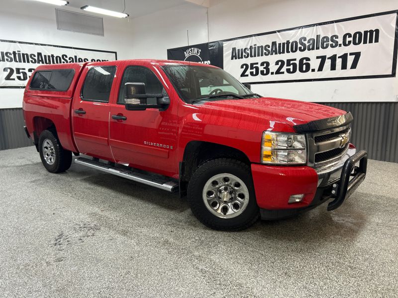 2008 Chevrolet Silverado 1500 LT1 Crew Cab Upper Image 1