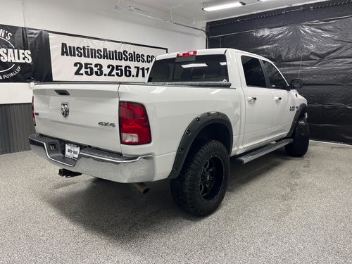 2017 Ram 1500 SLT Lower Image 1