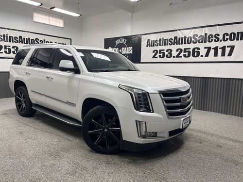 11433 - 2016 Cadillac Escalade Luxury Collection
