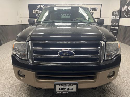 2014 Ford Expedition EL XLT Lower Image 3