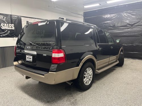 2014 Ford Expedition EL XLT Lower Image 1